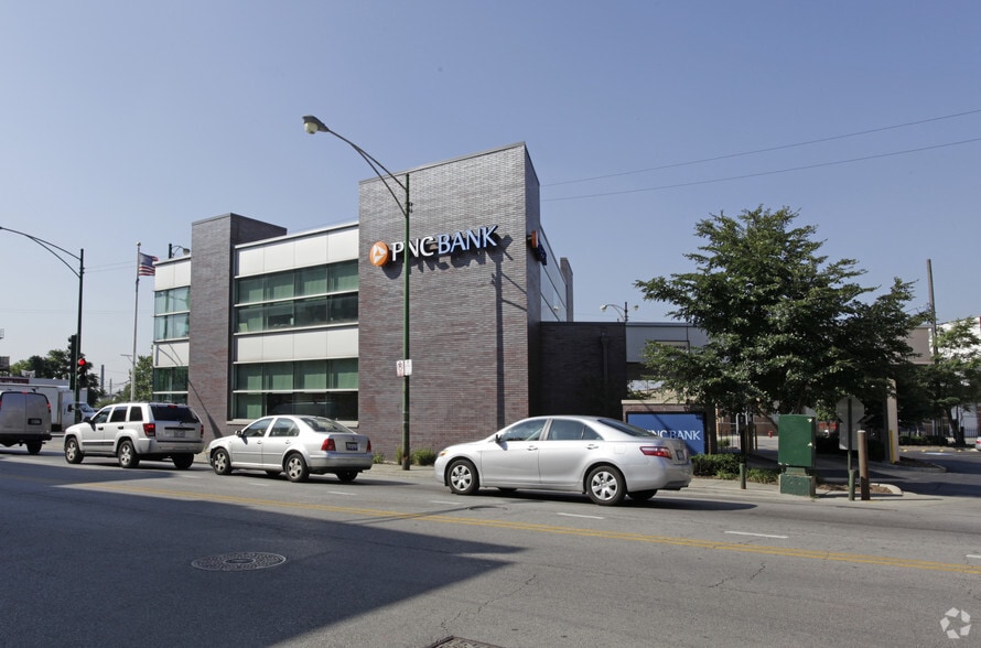 1640 W Fullerton Ave, Chicago, IL for sale - Building Photo - Image 2 of 33