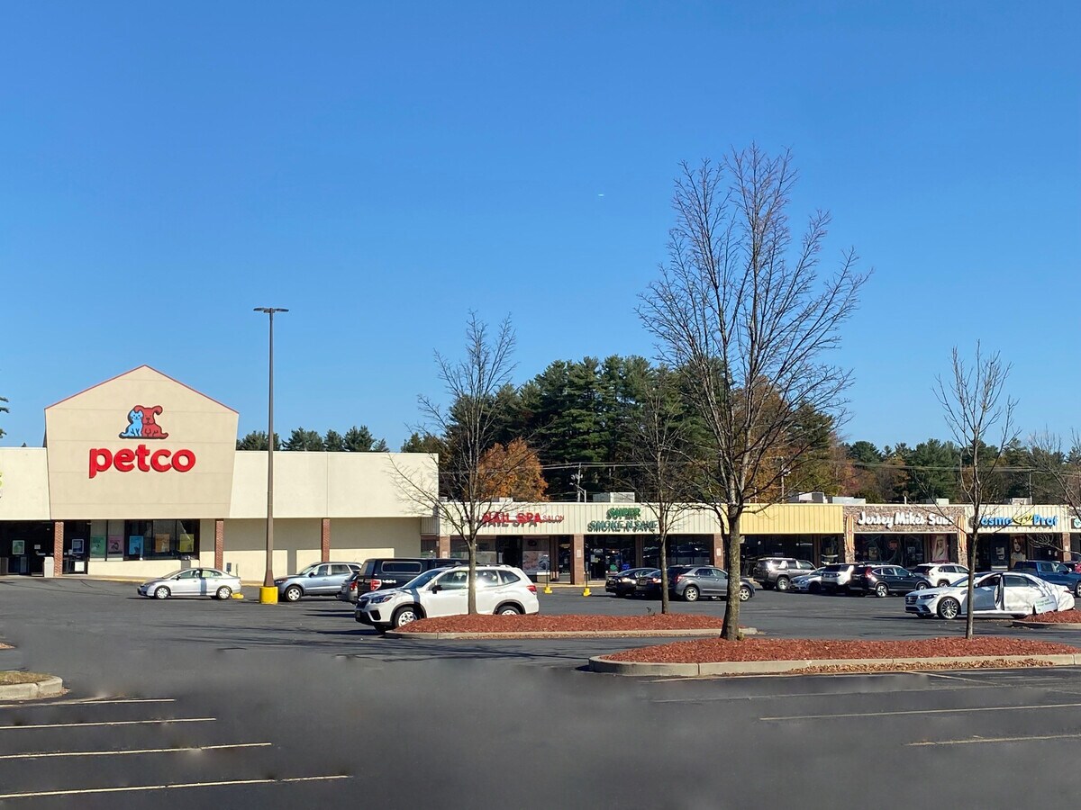 711756 Upper Glen St, Queensbury, NY 12804 Queensbury Plaza