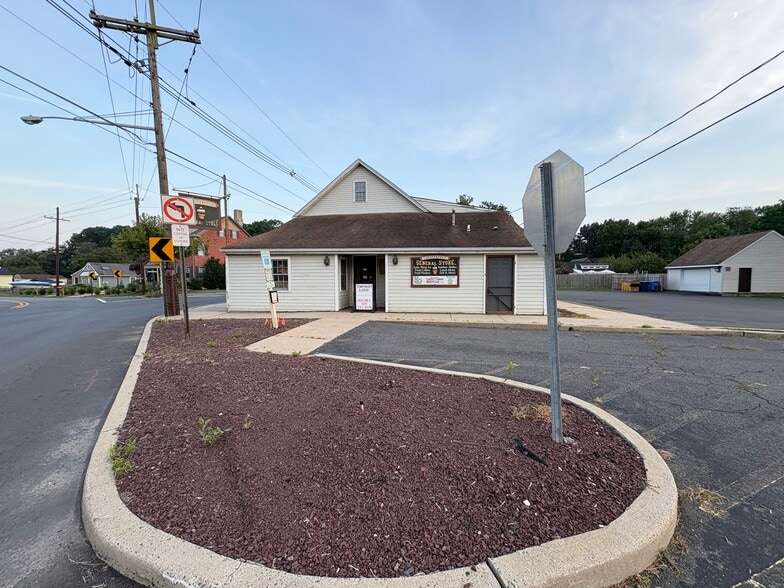 2 Chesterfield Georgetown Rd, Chesterfield, NJ for sale - Building Photo - Image 3 of 29