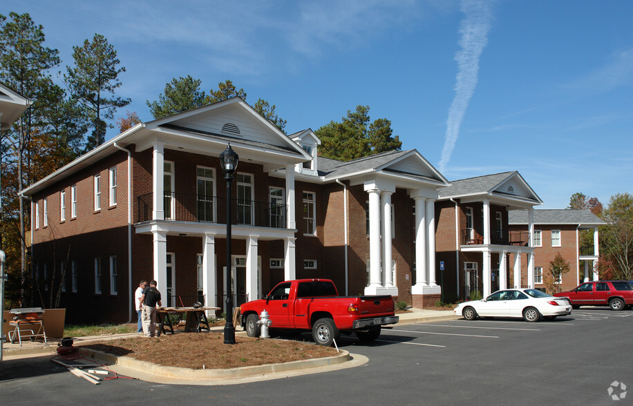 11200 Atlantis Pl, Alpharetta, GA for sale - Building Photo - Image 1 of 30