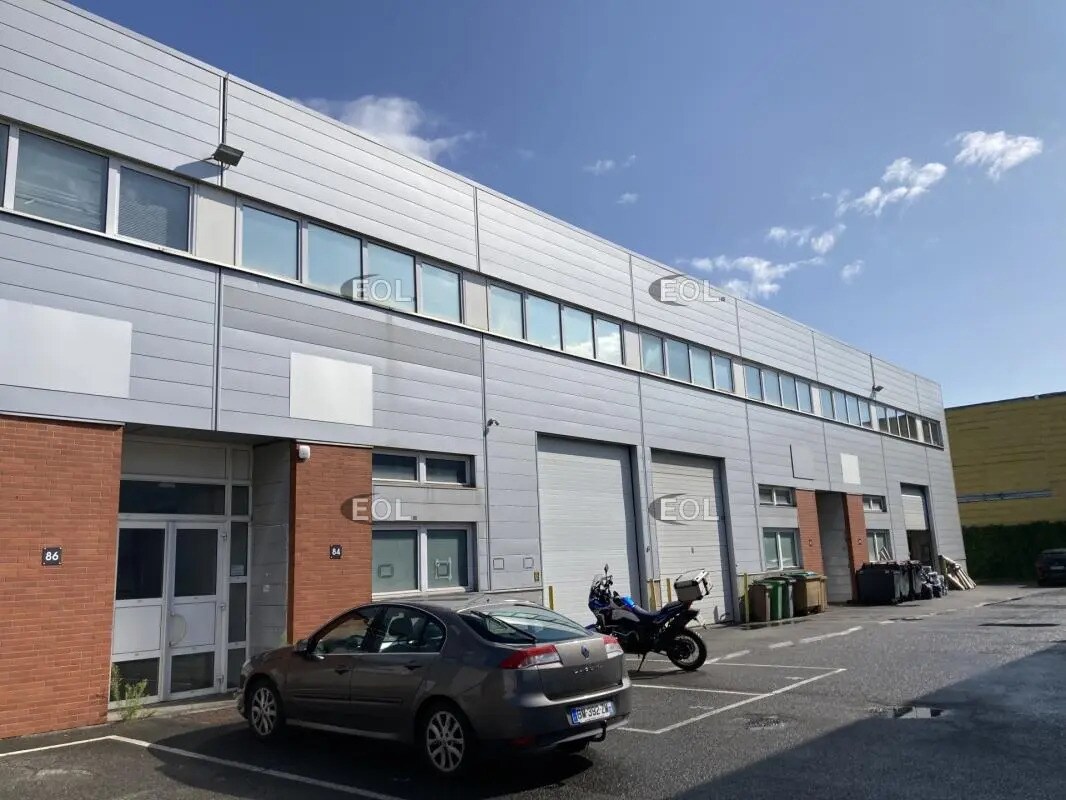 Flex in Vitry-sur-Seine for lease Building Photo- Image 1 of 9