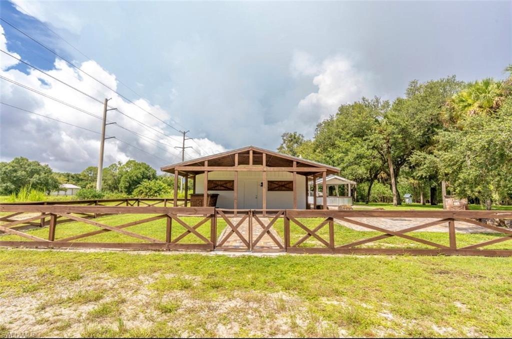 2850 Packinghouse Rd, Alva, FL 33920 Specialty for Sale
