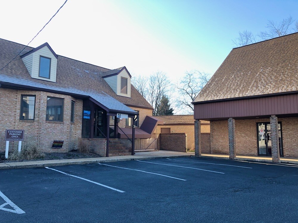 31 Old Solomons Island Rd, Annapolis, MD 21401