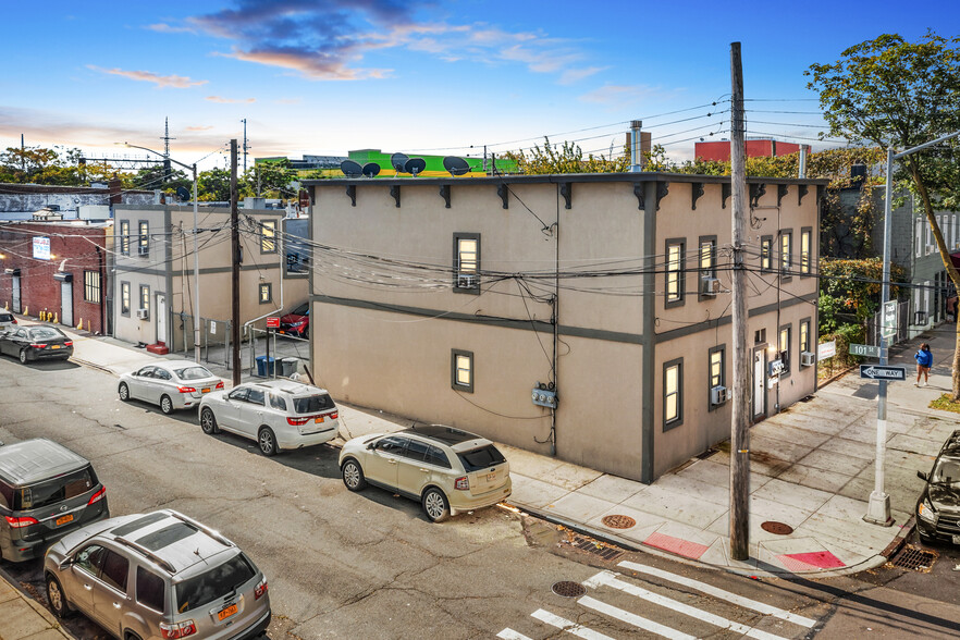 100-10-100-12 103rd Ave, Ozone Park, NY for sale - Primary Photo - Image 1 of 41