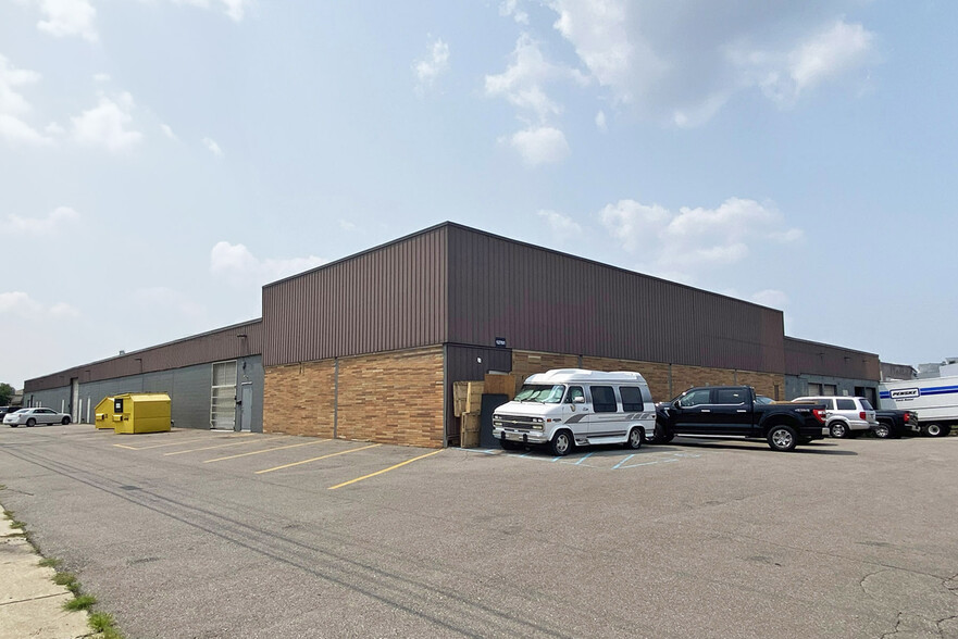 12701 Northend Ave, Oak Park, MI for lease - Building Photo - Image 1 of 6