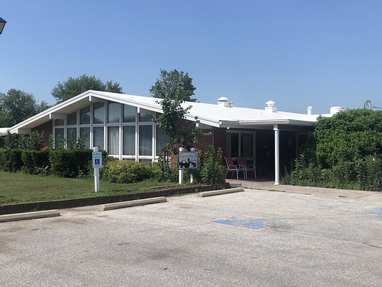 800 13th St S, Humboldt, IA for sale - Building Photo - Image 1 of 1