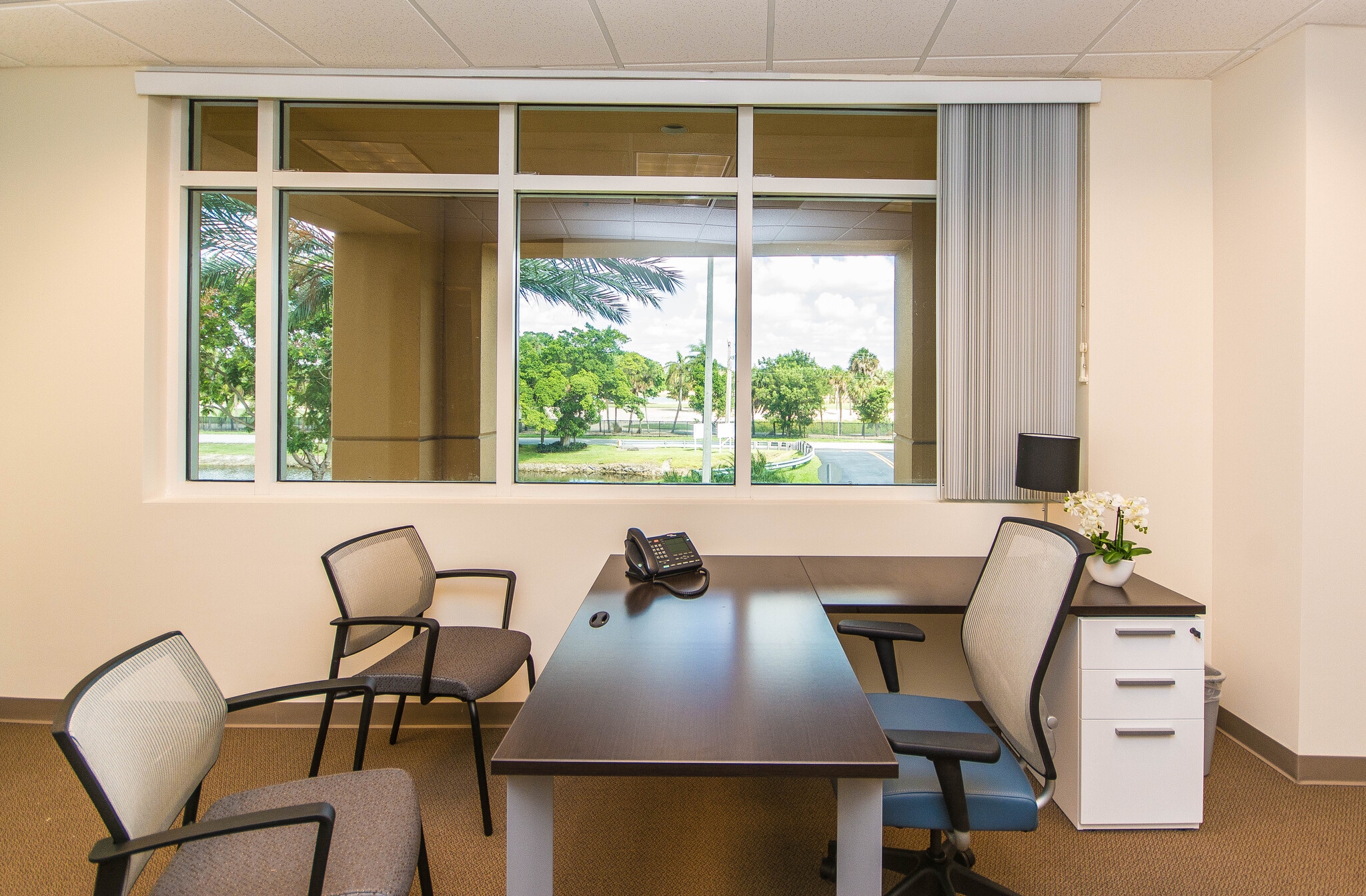 8200 NW 41st St, Miami, FL for lease Interior Photo- Image 1 of 2