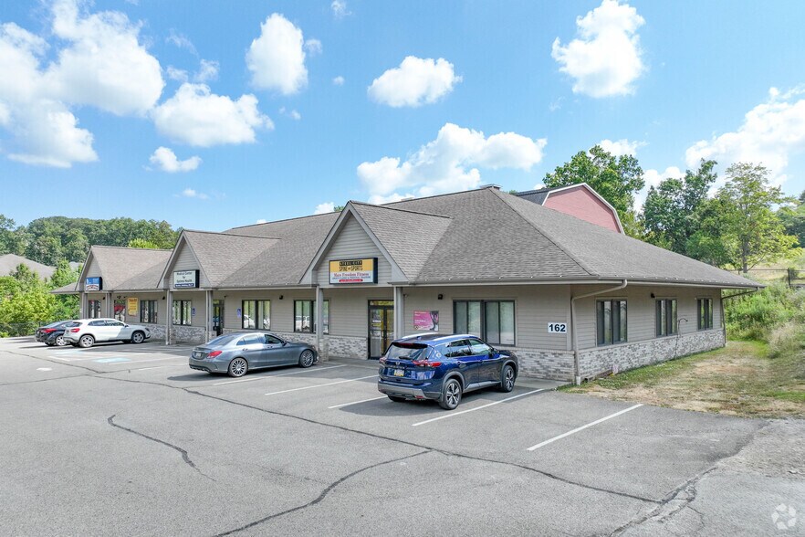 162 Brickyard Rd, Mars, PA for sale - Primary Photo - Image 1 of 1