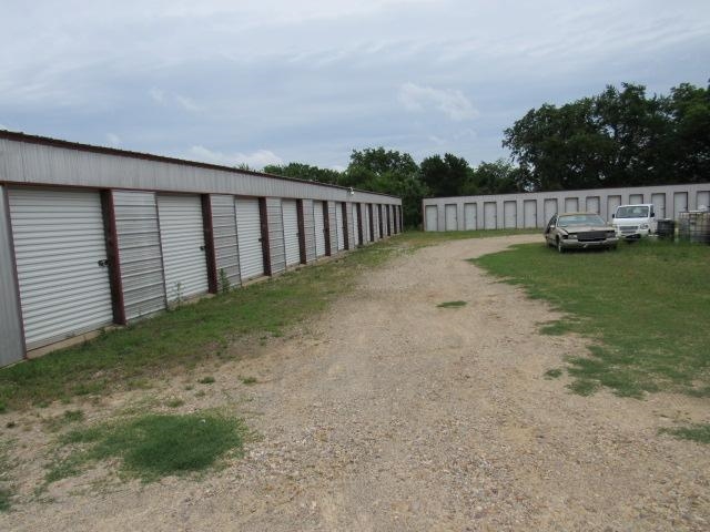 2569 E Kirk Rd, Hugo, OK for sale - Building Photo - Image 1 of 1