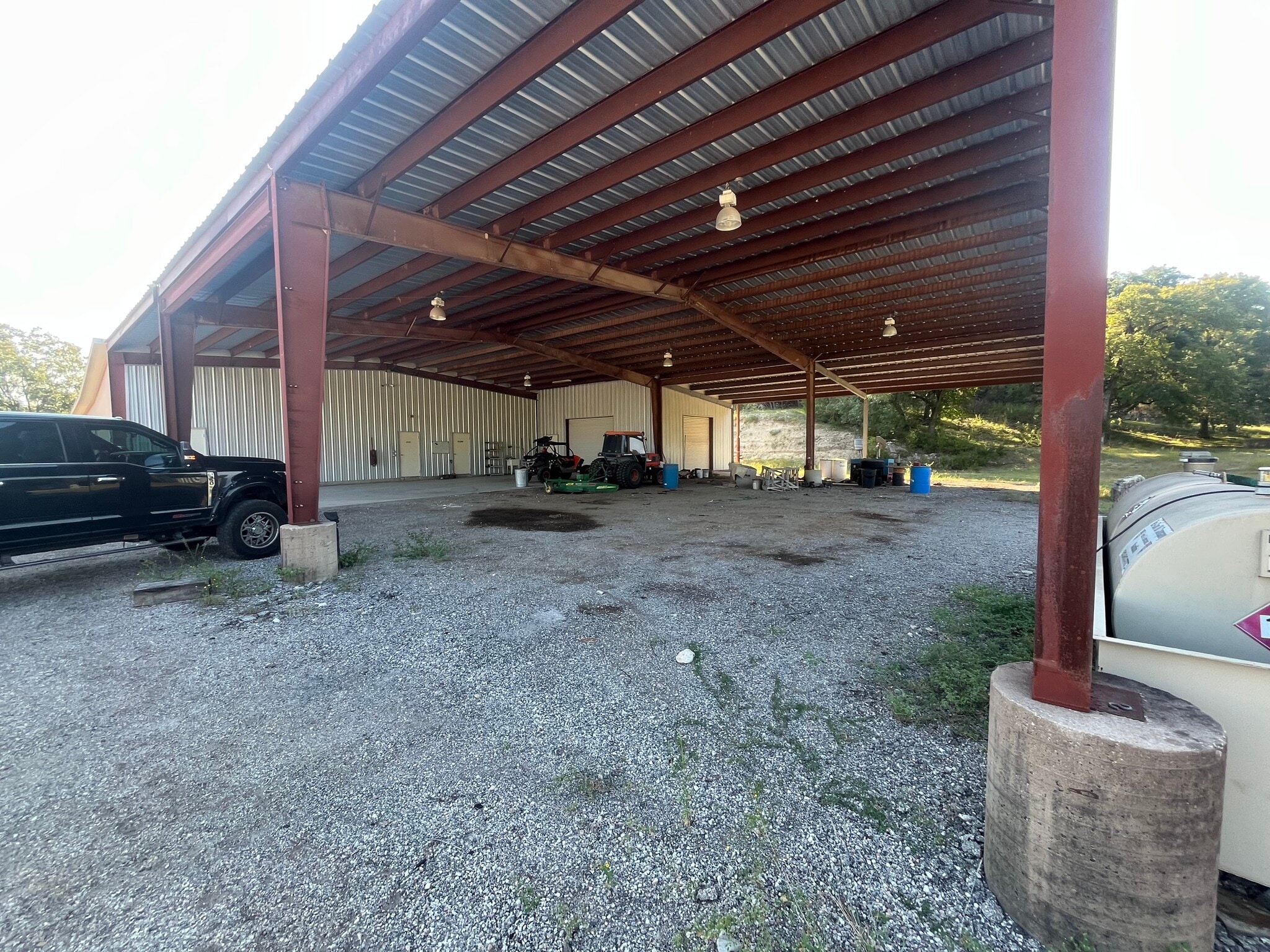 800 County Road 257, Liberty Hill, TX for lease Building Photo- Image 1 of 13