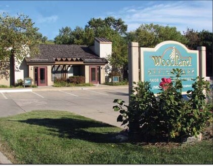 3408 Woodland Ave West Des Moines Ia 50266 Office For Lease Loopnet Com