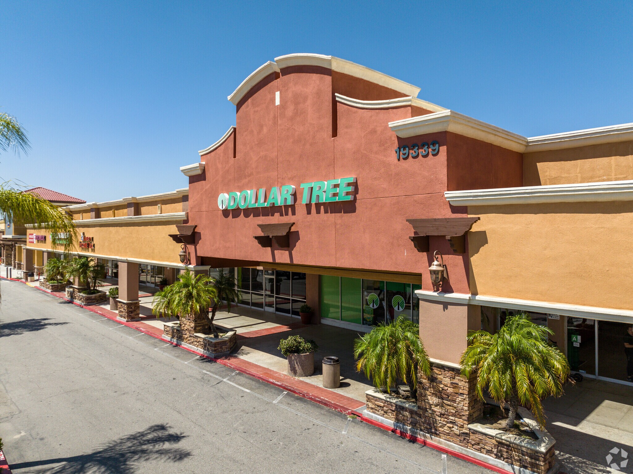 1931719415 Soledad Canyon Rd, Santa Clarita, CA 91351 Canyon Center