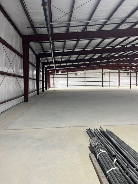 921 Old Still Road, Woodbine, GA for lease - Interior Photo - Image 2 of 34