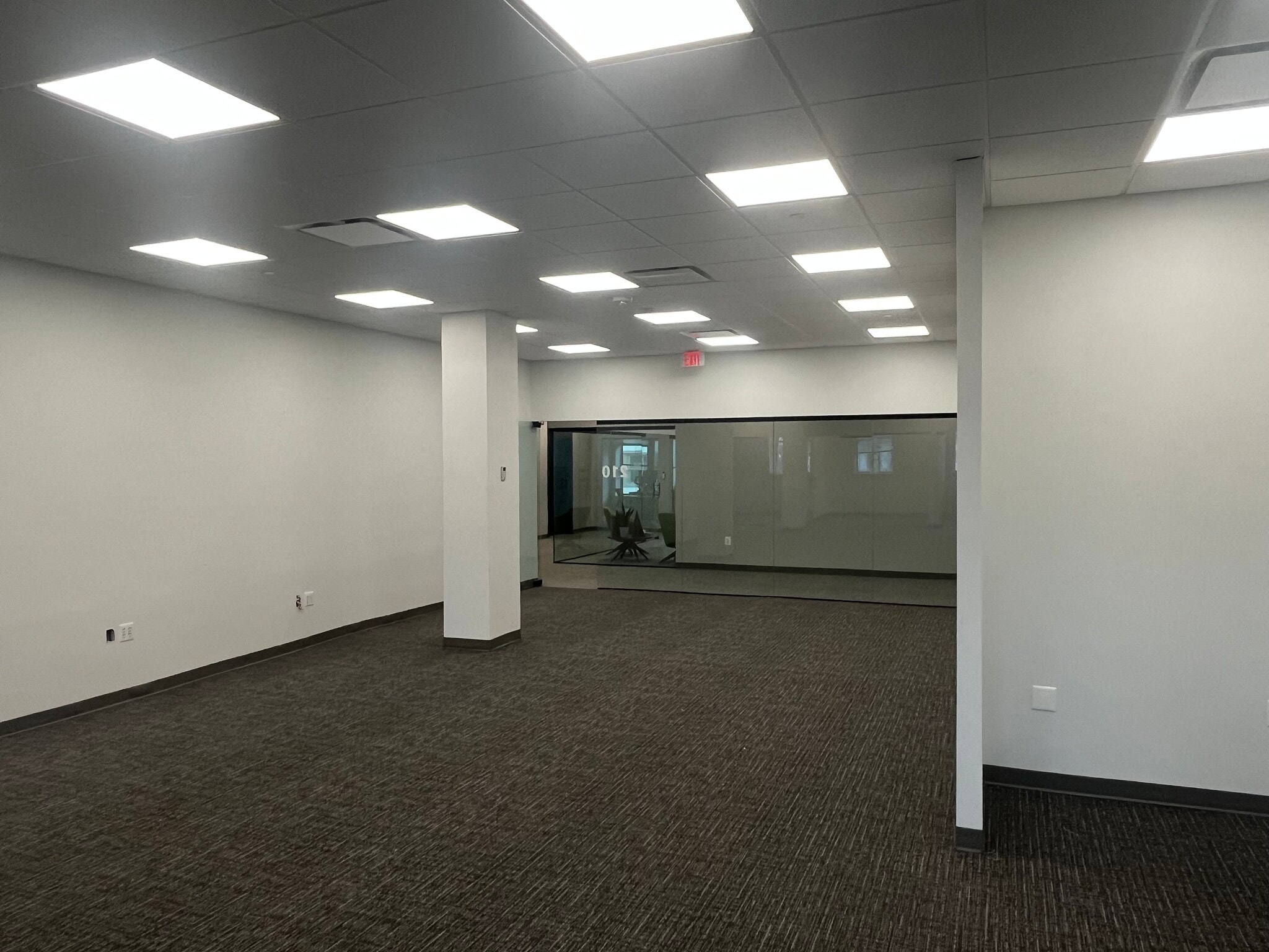 906-908 King St, Alexandria, VA for lease Building Photo- Image 1 of 8