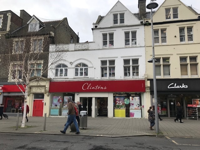 29-31 Pier Ave, Clacton On Sea for sale Primary Photo- Image 1 of 1