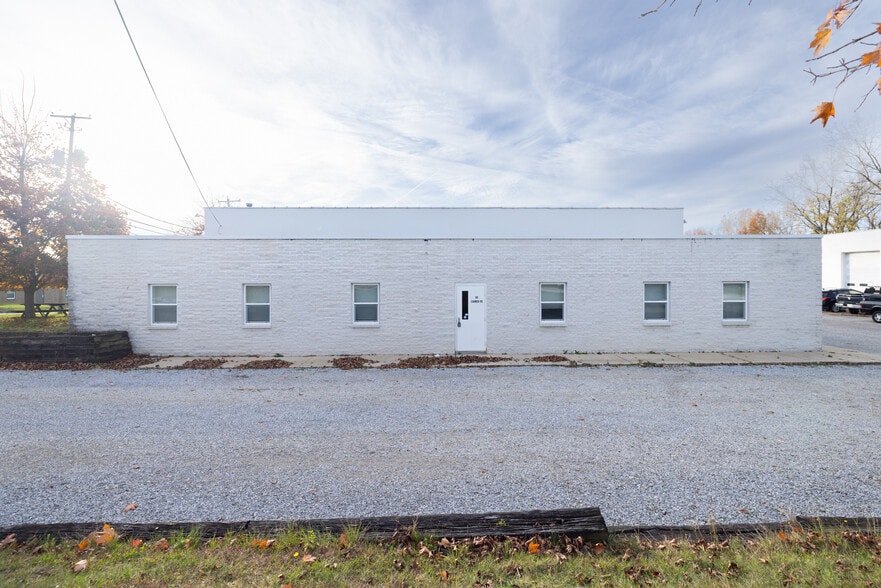 65 Carmen Rd, Tallmadge, OH for lease - Building Photo - Image 1 of 9