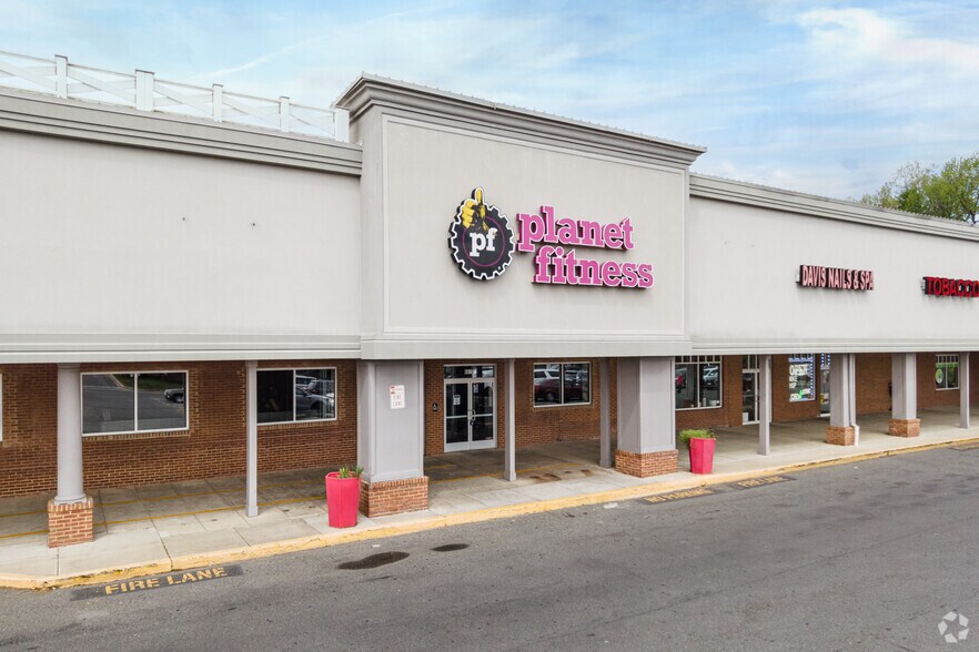 6605-6655 Crain Hwy, La Plata, MD for sale - Primary Photo - Image 1 of 1