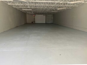 1620-1636 N Main St, Jacksonville, FL for lease Interior Photo- Image 1 of 3