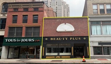 827 Chapel St, New Haven, CT for lease Interior Photo- Image 2 of 3