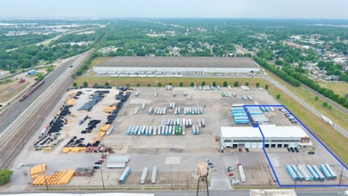 220 S Belmont Ave, Indianapolis, IN for lease Interior Photo- Image 2 of 5