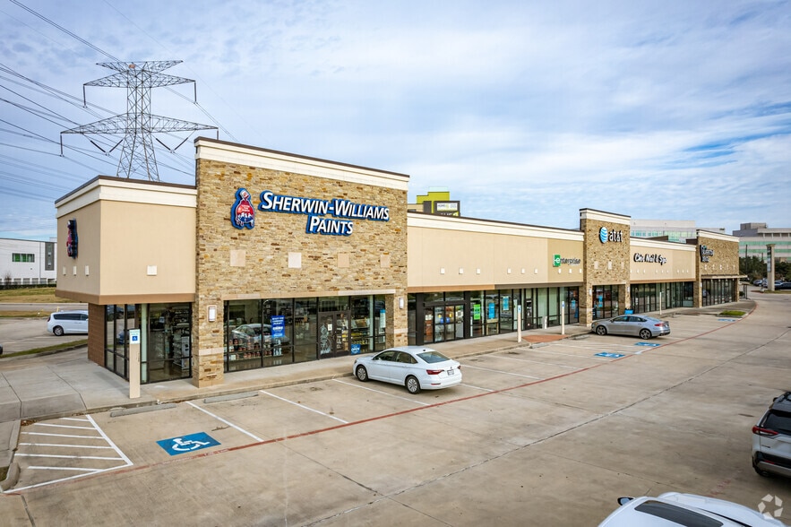 20400 Southwest Fwy, Richmond, TX for lease - Primary Photo - Image 1 of 5