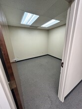 4600 W 77th St, Edina, MN for lease Interior Photo- Image 2 of 3