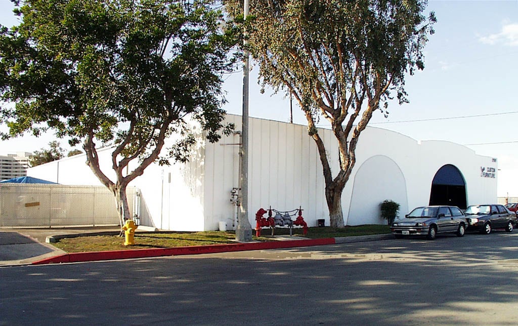 2151 S DuPont Dr, Anaheim, CA for lease Primary Photo- Image 1 of 7