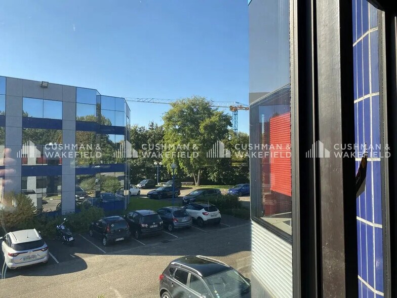 Office in Illkirch-Graffenstaden for sale - Building Photo - Image 3 of 9