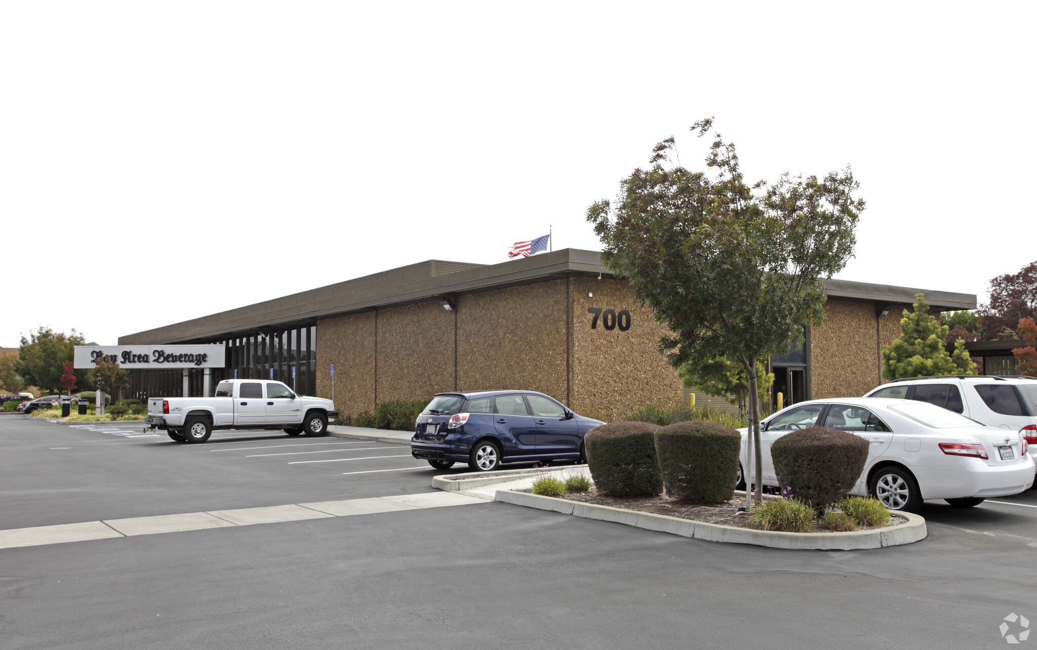 700 National Ct, Richmond, CA for lease Primary Photo- Image 1 of 4