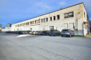 203 SE Alder St, Portland OR - Warehouse