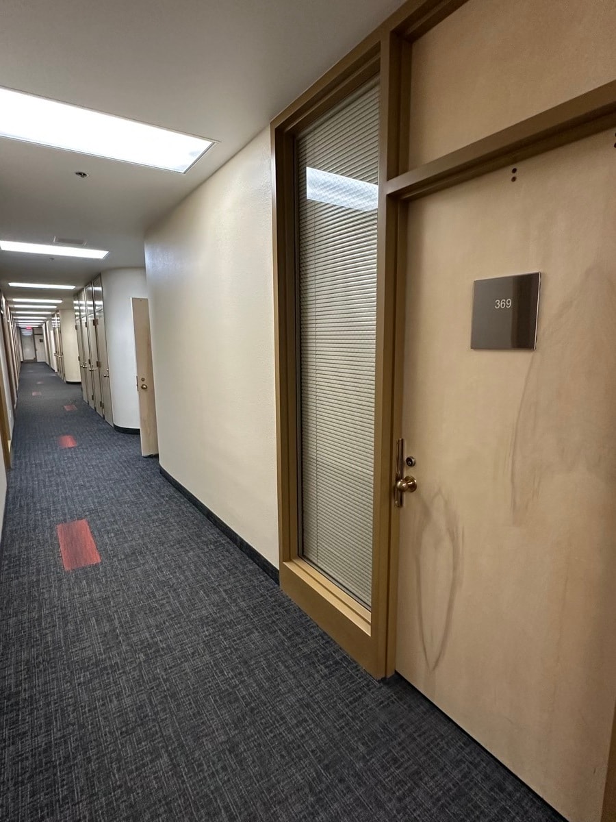 4500 S Lakeshore Dr, Tempe, AZ for lease Interior Photo- Image 1 of 7