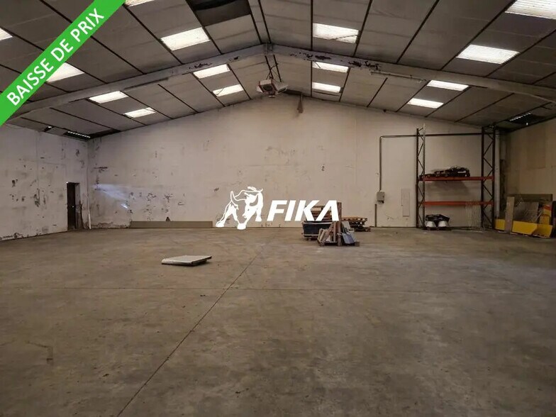 Flex in Plaisance-du-Touch for sale - Interior Photo - Image 3 of 12