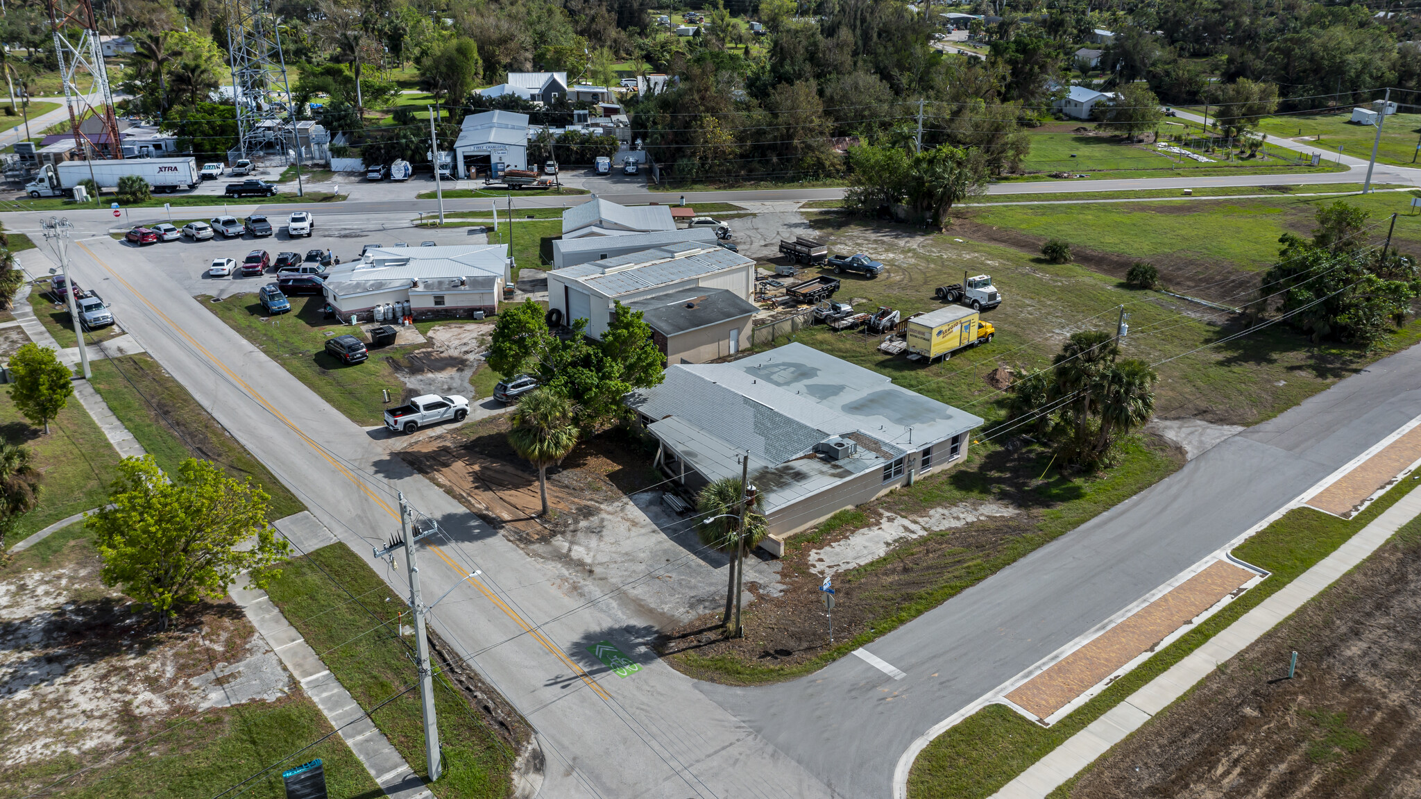 415 Cooper St, Punta Gorda, FL for sale Primary Photo- Image 1 of 18