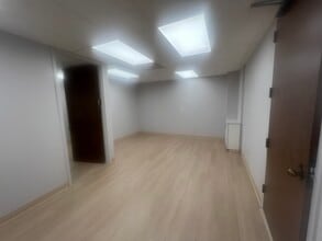 6101 Webb Rd, Tampa, FL for lease Interior Photo- Image 1 of 16