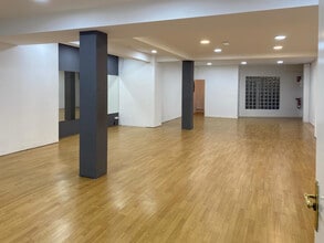 Retail in Martorell, Barcelona for lease Interior Photo- Image 2 of 9