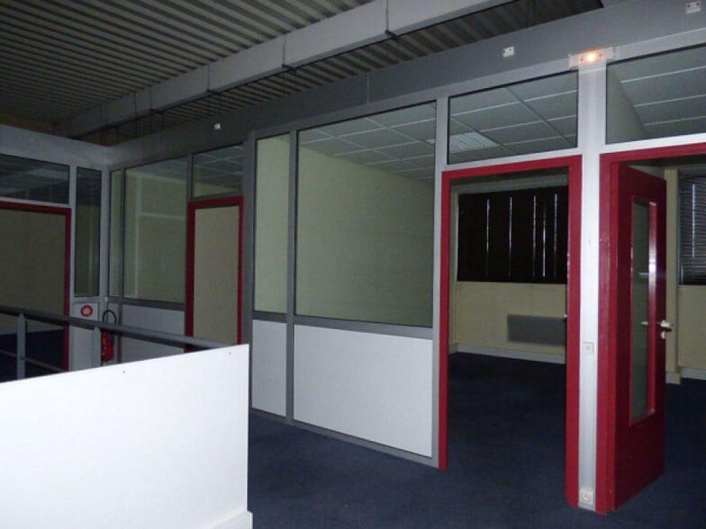 Flex in Brive-la-Gaillarde for lease - Interior Photo - Image 3 of 4