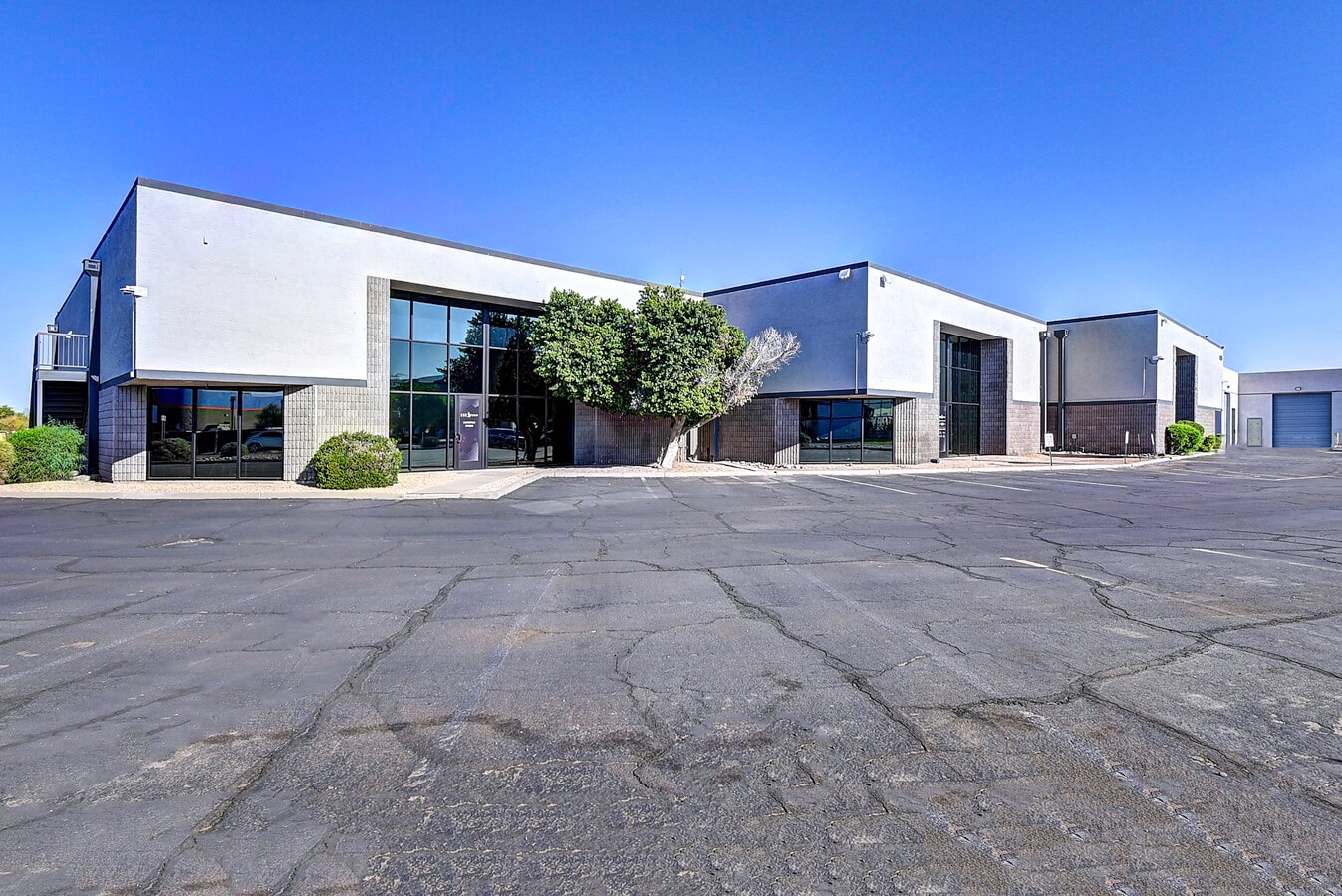 4830 S 38th St, Phoenix, AZ 85040 - Industrial for Sale | LoopNet