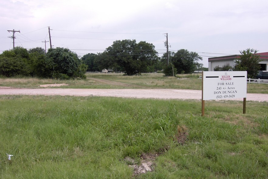 IH-35 & Clay St, Georgetown, TX for sale - Primary Photo - Image 1 of 1