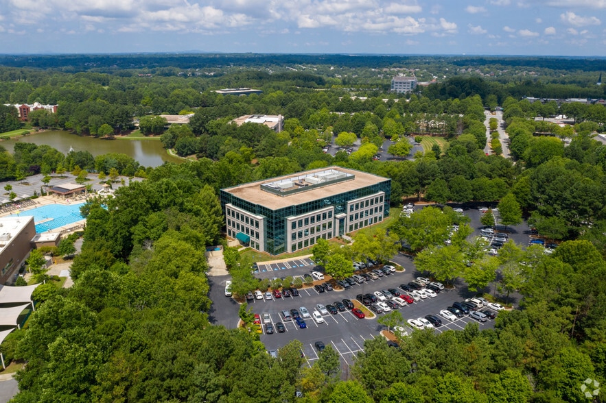 6465 E Johns Crossing, Duluth, GA for lease - Aerial - Image 3 of 4