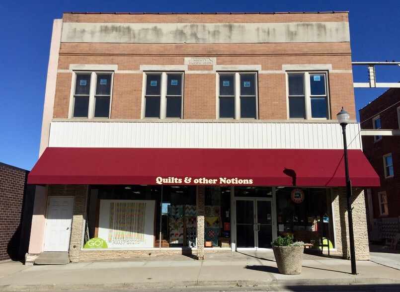 209 W Montgomery St, Creston, IA for sale - Other - Image 1 of 1