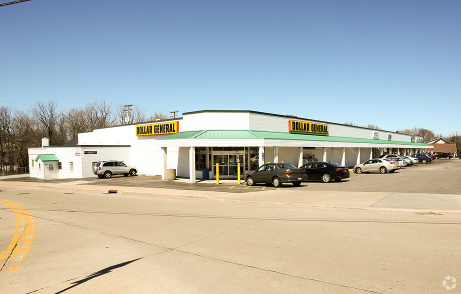 29215-29239 Euclid Ave, Wickliffe, OH for lease - Primary Photo - Image 1 of 5