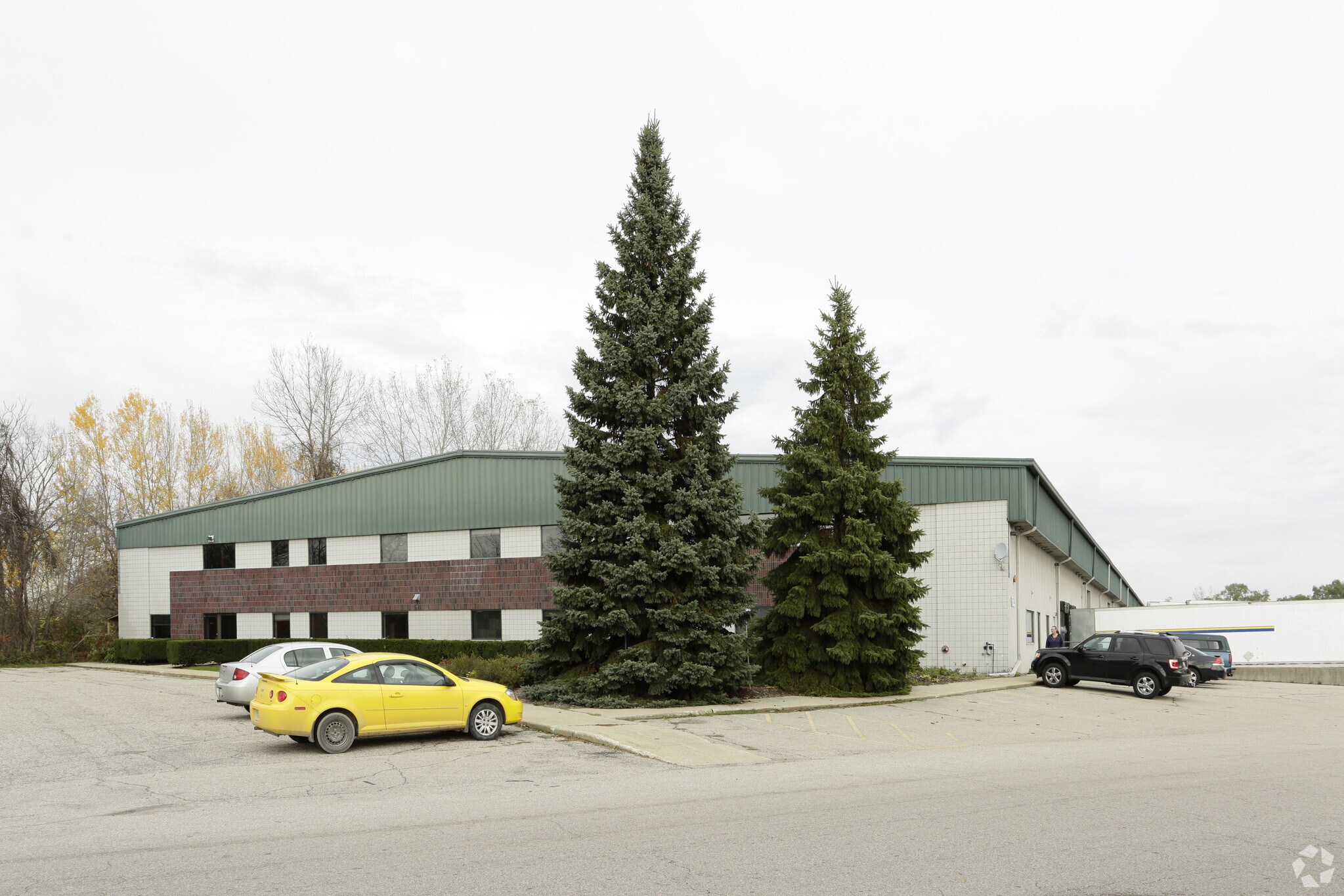 2474 Turner Ave NW, Grand Rapids, MI for sale Primary Photo- Image 1 of 1