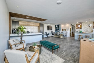 1105-1107 S Coast Hwy, Oceanside, CA for sale Interior Photo- Image 2 of 2