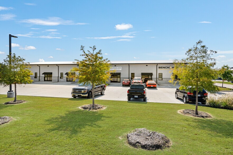 2808 Chambers st, Venus, TX for sale - Building Photo - Image 1 of 1