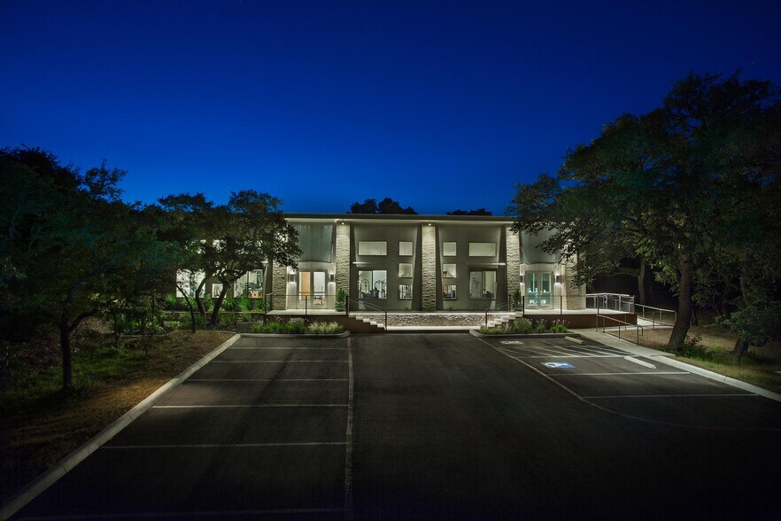 106 Sisterdale Rd, Boerne, TX for sale - Building Photo - Image 1 of 1