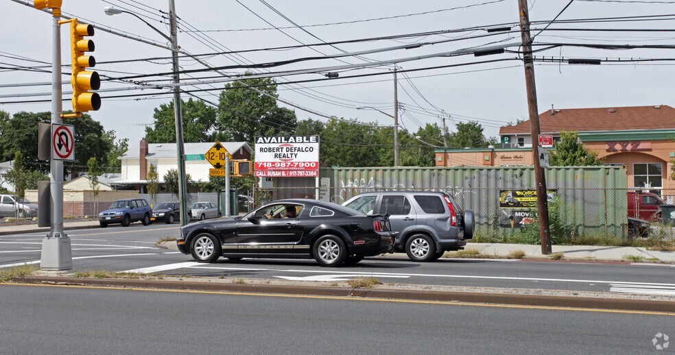 1525-1535 Hylan Blvd, Staten Island, NY for sale - Primary Photo - Image 1 of 1