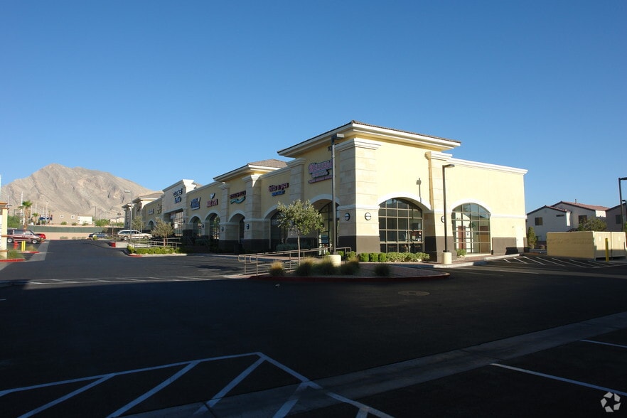 10040 W Cheyenne Ave, Las Vegas, NV for sale - Primary Photo - Image 1 of 1