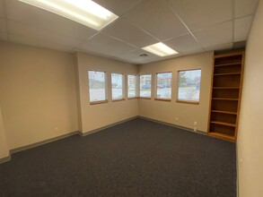 1900 Northwest Blvd, Coeur d'Alene, ID for lease Interior Photo- Image 2 of 4