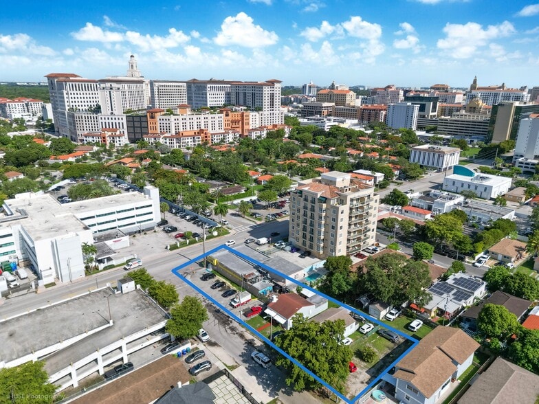 Galiano Market Redevelopment Assemblage portfolio of 1 properties for sale on LoopNet.com - Building Photo - Image 3 of 11