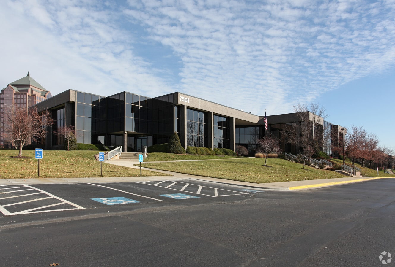 7501 College Blvd, Overland Park, KS 66210 Property Record 7501 College Blvd, Overland Park, KS 66210 Property Record